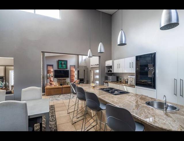 4 BEDROOM PROPERTY TO RENT IN WILLOW ACRES